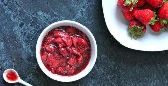 Balsamic-Roasted-Strawberries_604-604x336